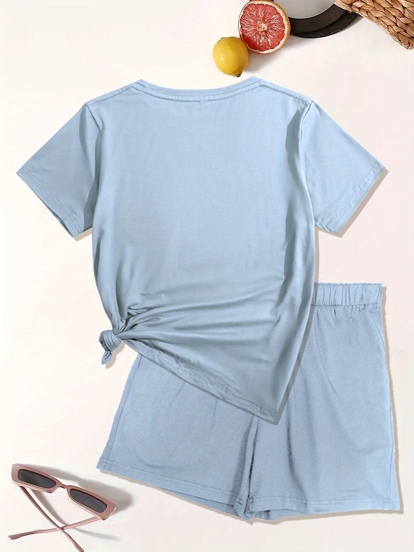 Summer women's fashionable leopard print heart-shaped print casual loose round neck short sleeved T-shirt shorts two-piece set - Image 6