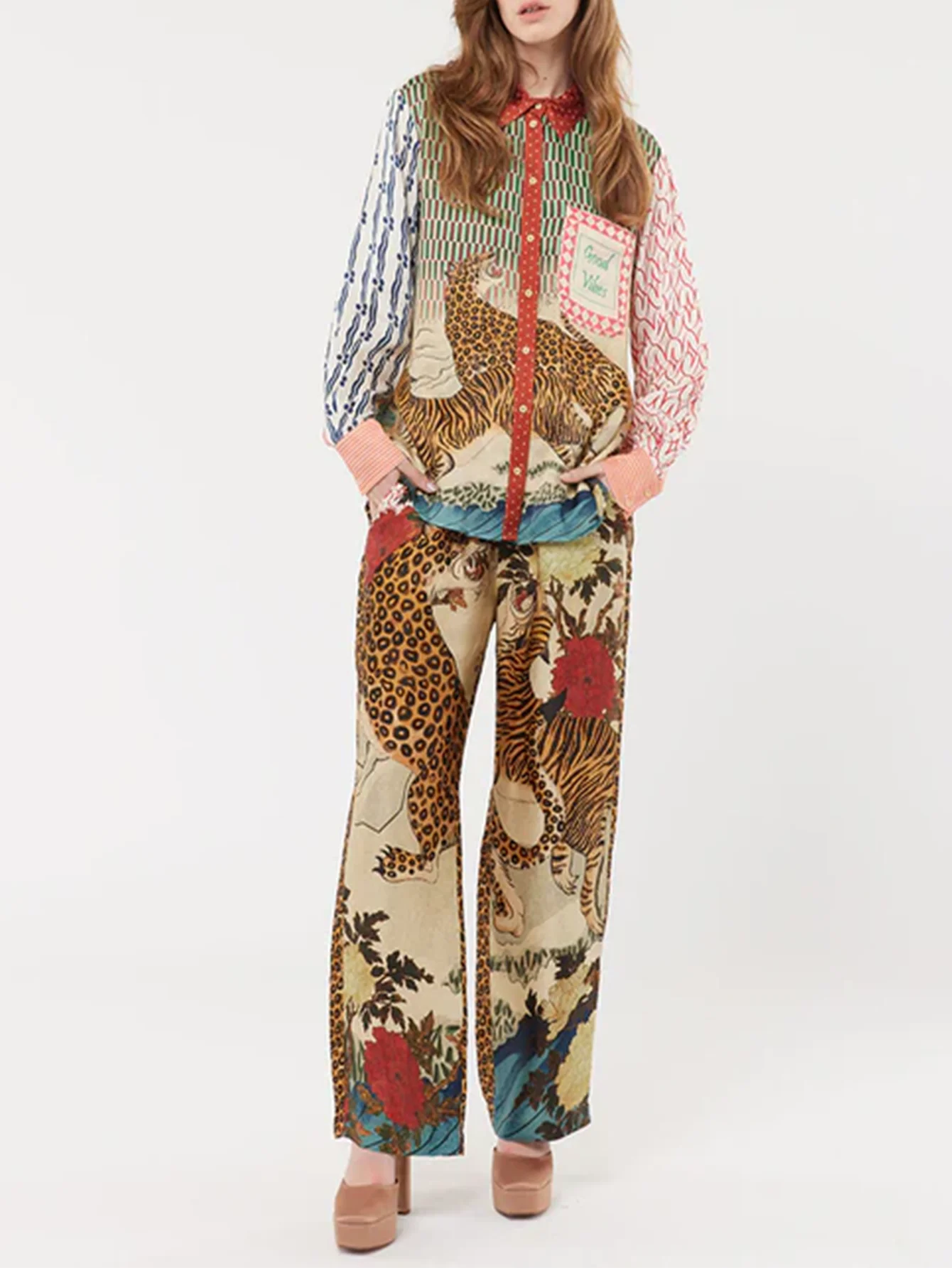 Casual Vacation Leopard Print Long Sleeve Shirt And Pants Two-Piece Set for Women Comfortable Holiday Outfit