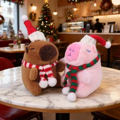 ZAKOL New Cute Christmas Hat Capybara Pendant Plush Toy Doll Keychain Kapila Bag Hanging Ornaments Christmas New Year Gift