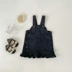New autumn baby clothing for 0-3 years old, exquisite bow printed shoulder strap skirt for baby girls, denim vest skirt