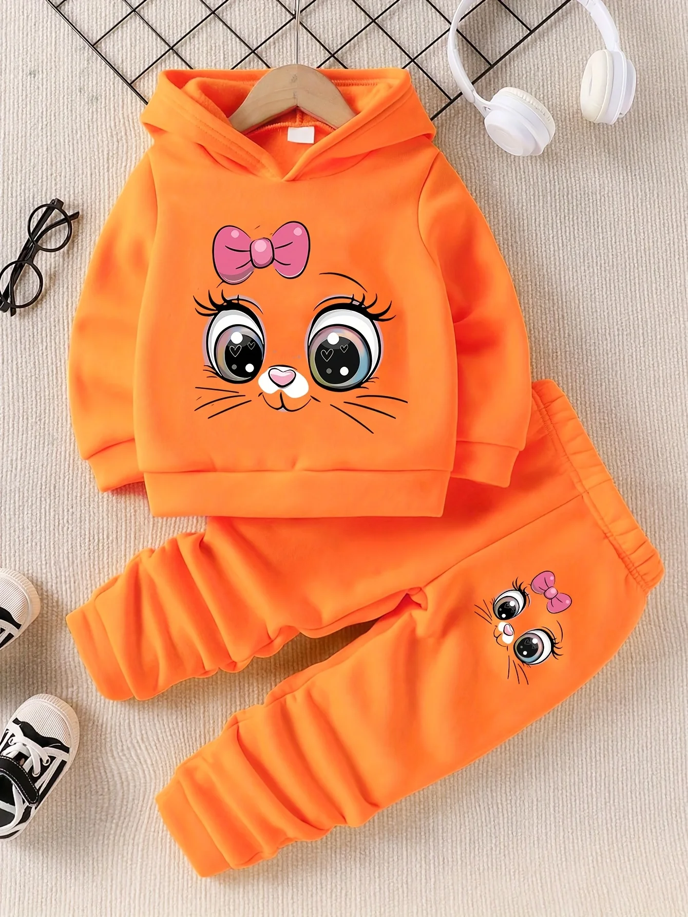 Newborn Baby & Toddler Autumn/Winter Cute Face Print Hooded Fleece Sweatshirt & Casual Fashion Sports Pants Set