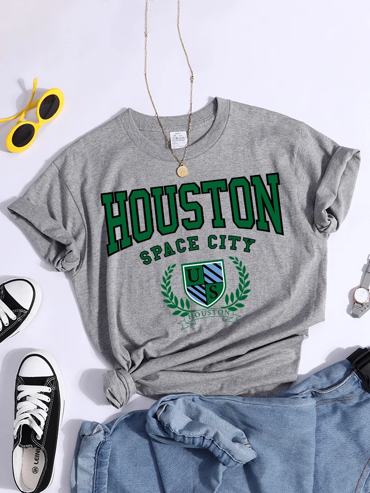 Bouston Space City Print Woman Tshirts Vintage Loose T-Shirts Niche Vintage Individual Top Tee Tshirt Short Sleeve Casual Tshirt