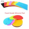 Food Grade Silicone Pads Round And Square Anti Scald Anti Slip Thick Insulation Pot Pads Kitchen Dining Table Coasters