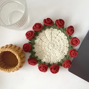 Handmade Crochet Rose Flower Valentine's Day Coaster Heat Resistant Kitchen Table Mat Romantic Home Decor Gift for Wedding Anniv - Image 4