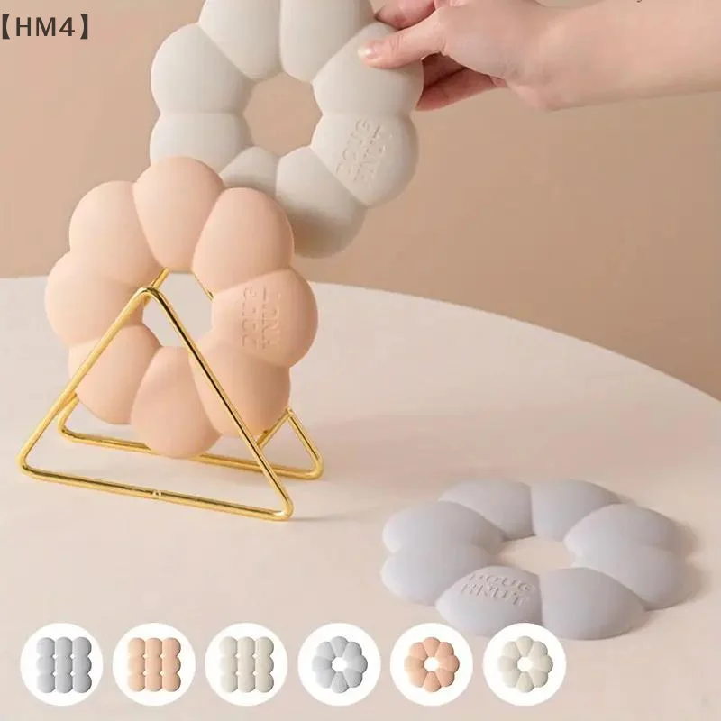 〔HM4〕Multipurpose Pot Mat Heat Resistant Coaster Donuts Shape Silicone Coaster Set Heat Insulation Mat For Dining Table - Image 5