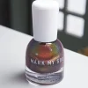S82 Neon Sky - 10ml No - bake Cat's Eye Nail Polish. It dries quickly and lasts long. With a mysterious and deep main color