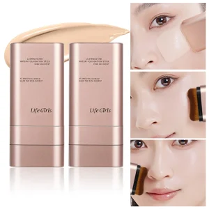 Light and Moist Hydrating Foundation, Natural-Looking, Moisturizing, Shiny, Thin and Lightweight, Double-Headed Makeup Foundation That Rotates for Easy Use, with Its Own Brush, Waterproof, Easy to Apply Makeup, and Easy for Beginners to Use.
