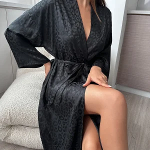 Leopard Print Night Robe Long Sleeve V Neck Robe With Belt Women's Sleepwear