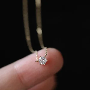 925 Sterling Silver 18k Gold-Plated Necklace With a Single Shiny 5A Zircon Collarbone Chain Suitable For Women's Wedding Jewelry