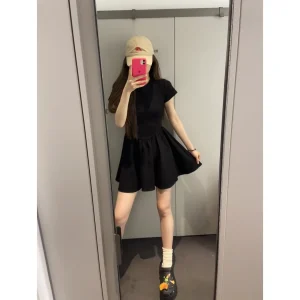 Petite French Chic Black Summer Dress Audrey Hepburn Style Waist-Cinching A-Line Slimming Short Dress Mini LBD for Women