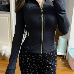 Women's Yoga Short Sports Jacket with Gold Zipper - Slim Fit Gym Workout Jacket