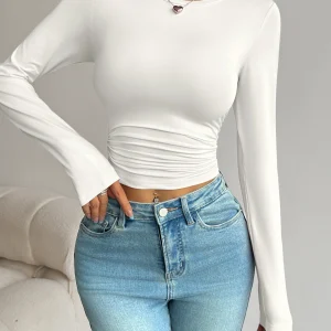 Women's long sleeved short top with waist cinching and slim fit round neck T-shirt for spring and autumn daily basic style
