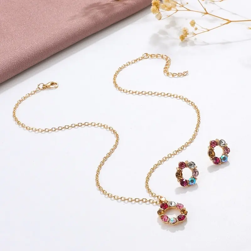 3pcs Gold Necklace Earrings Set Ladies Celebrity Simple Fashion Style Exquisite Stained Glass Diamond Circle Shape Jewelry - Image 4