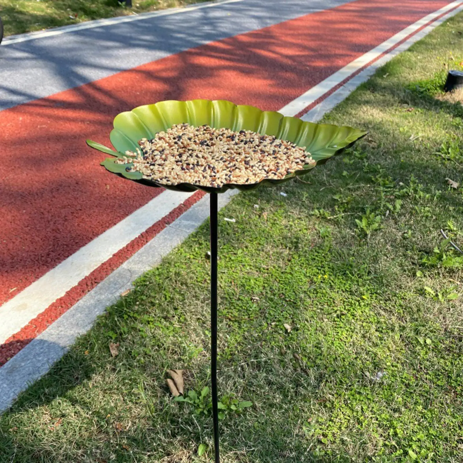 Bird Feeder Metal Detachable Pole Gift Weatherproof Decorative Bird Bath Bowl with Garden Stake for Backyard Kids Bird Lover Bird Feeder Metal Detachable Pole Gift Weatherproof Decorative Bird Bath Bowl with Garden Stake for Backyard Kids Bird Lover