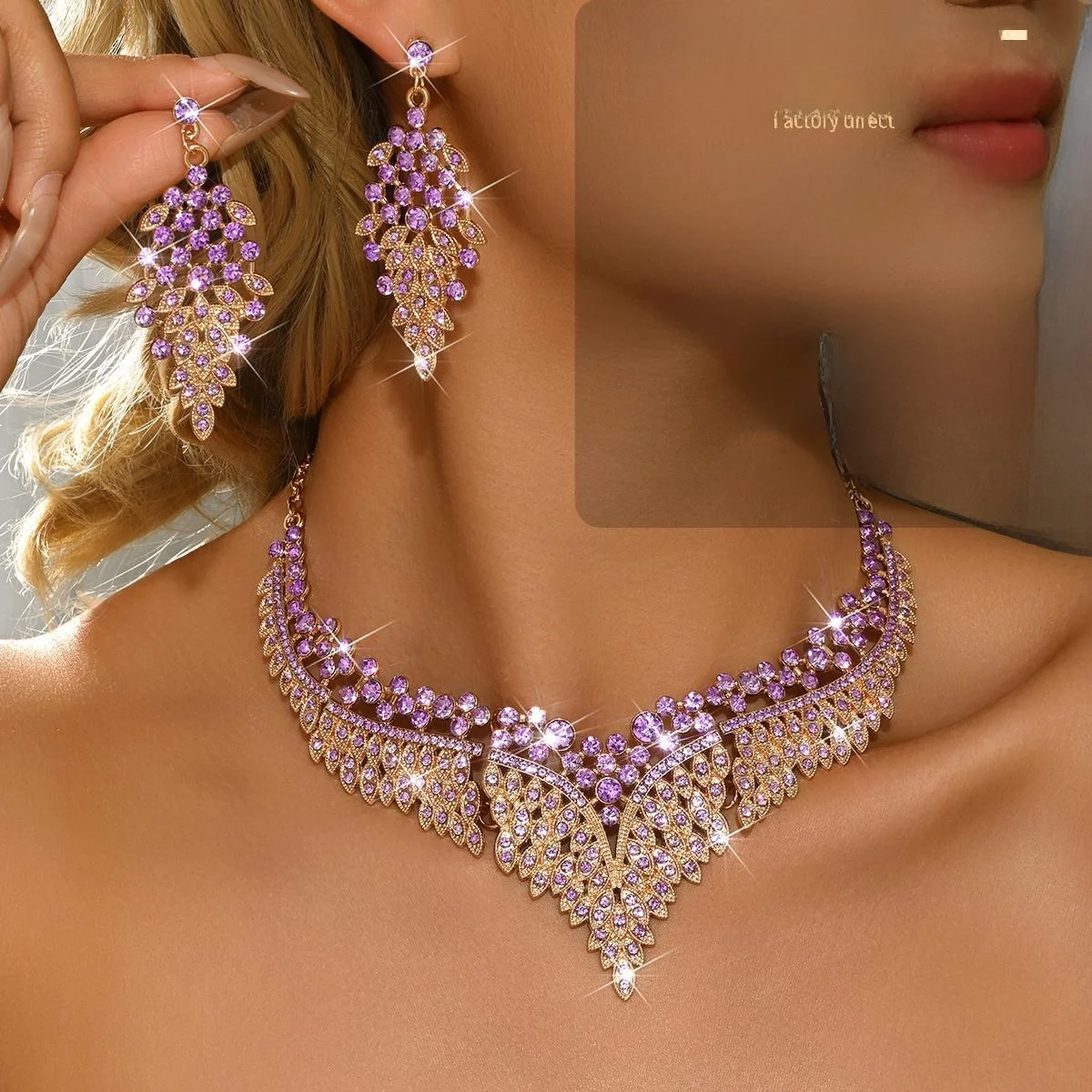 Fashionable Alloy Material Flash Diamond Dinner Party Necklace Earring Set Versatile Everyday Match Leaf Pattern Retro Style