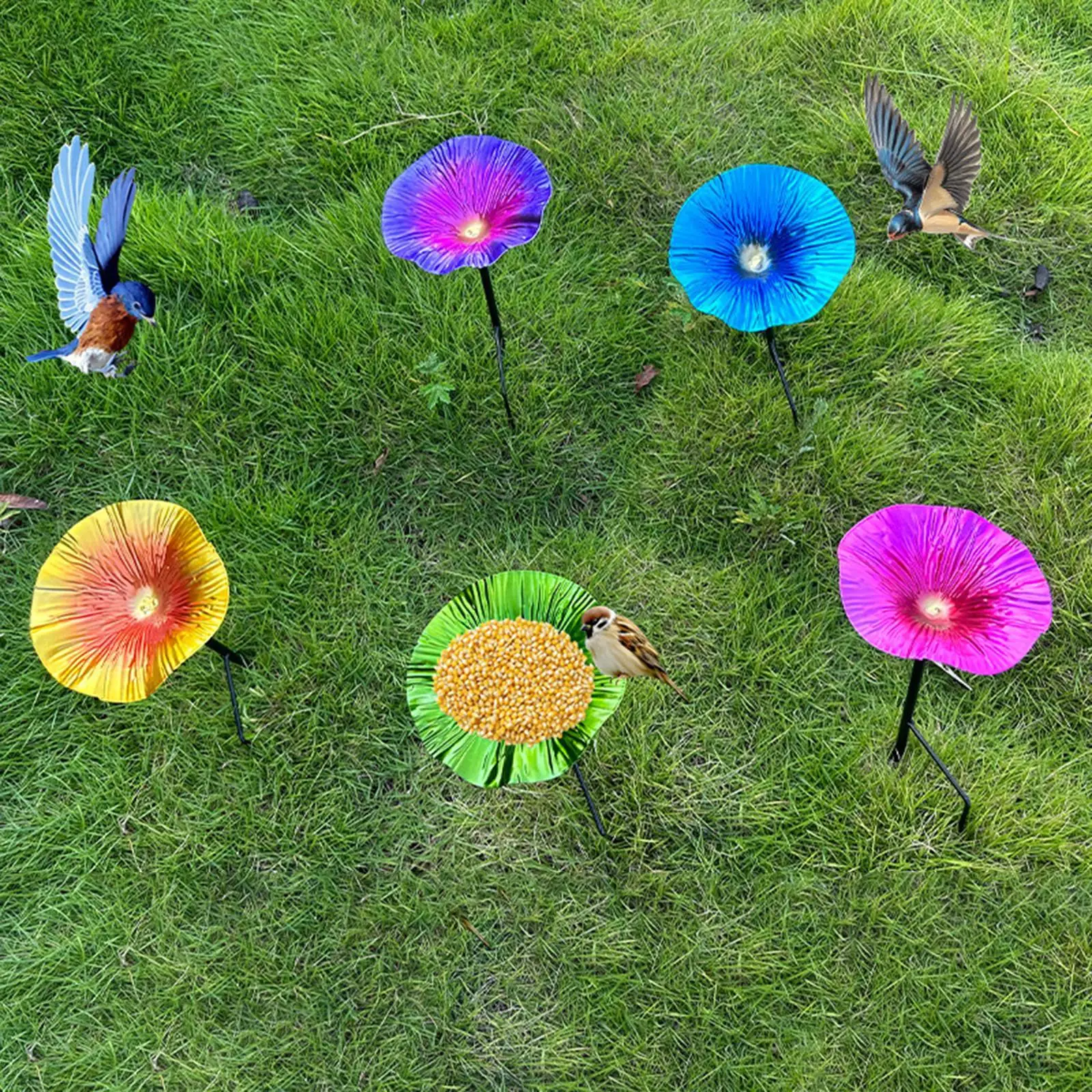 Garden Bird Bath with Detachable Pole And Ground Stake for Bird Feeders - Image 3