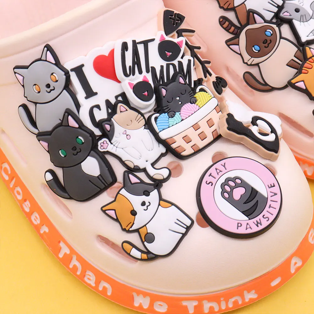 Hot Sales 1-17Pcs PVC Lovely Cats Animals DIY Boys Girls Shoes Charm Buckle Clog Fishbone Sandals Accessories - Image 2