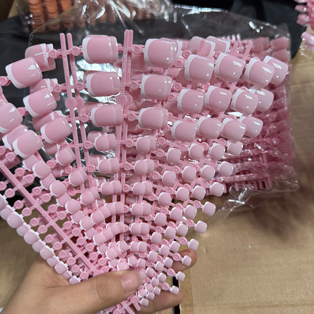 120pcs Short Square False Toe Nail Tips Pink French Soft Gel Press On Toenails White Edge Fake Toe nails Full Cover Toe Nail Tip - Image 4