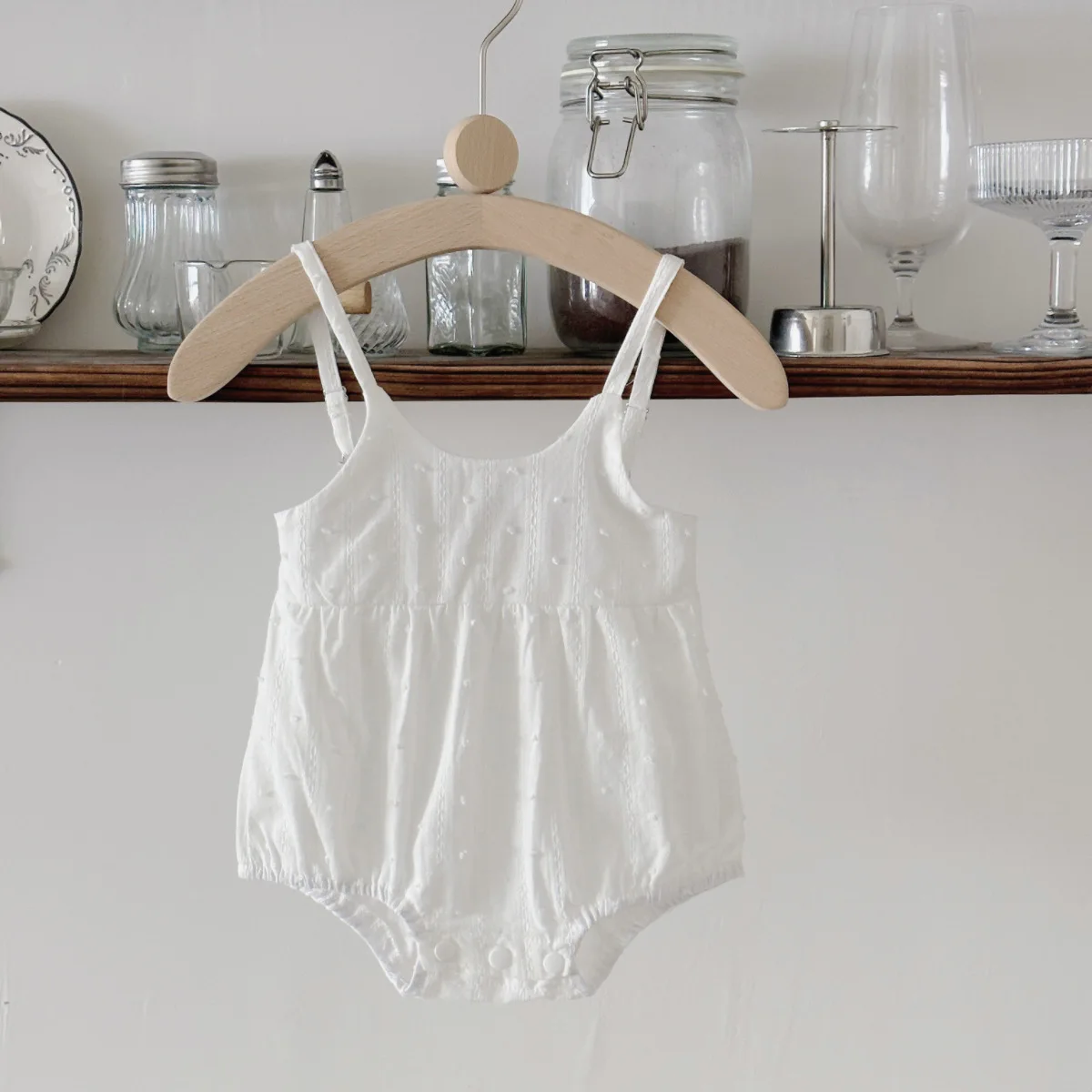 2025 Summer New Baby Girl Clothes Sweet And Cute White Strap bodysuit Infants Young Children Baby Suspenders Romper Jumpsuit - Image 5