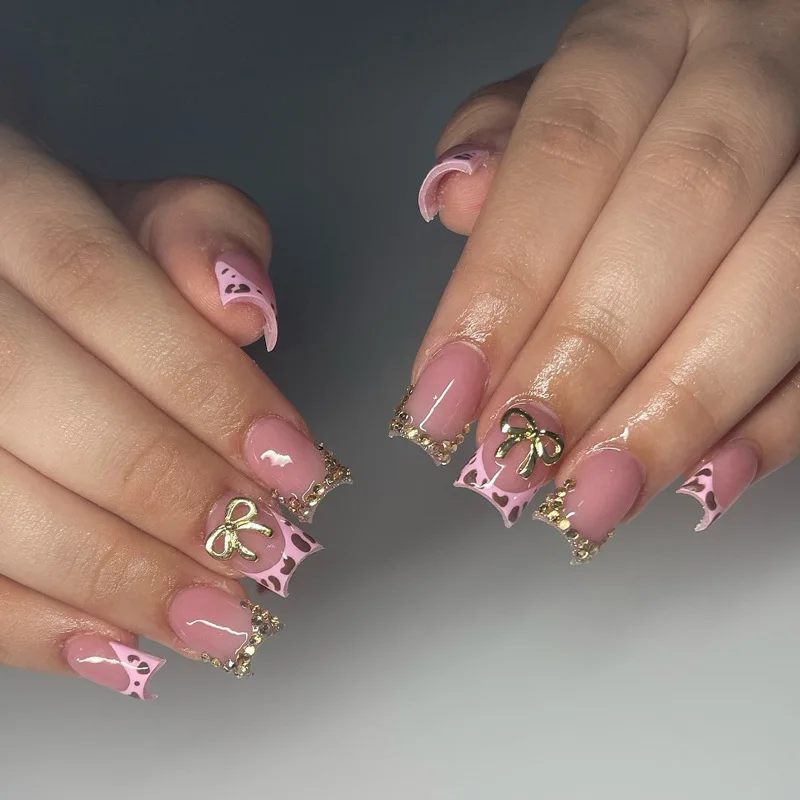 24Pcs Leopard Print French Press on Fake Nails Short Square Head Reusable Full Cover Nails Tips 3D Flower Rhinestone False Nails - Image 2