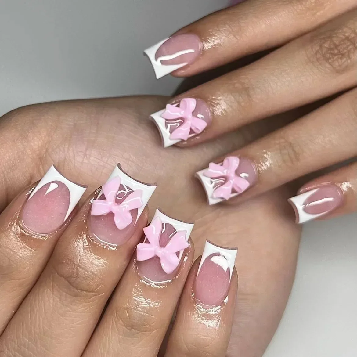 24Pcs Nude White French Fake Nail Short Square Nail Tips Fashion Wearable False Nails with Glue Simple Full Cover Press on Nails - Image 3