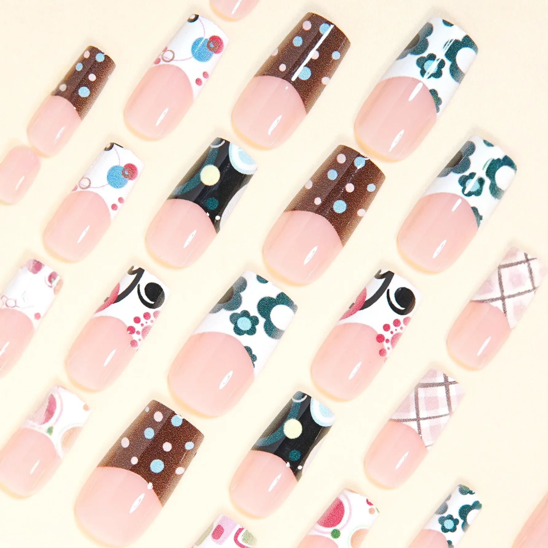 24pcs Sweet Cool French Style False Nails Wave Point Flower Designs Spicy Girl Press On Nails Medium Coffin European Fake Nail - Image 2