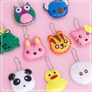 7Pcs/lot Kids DIY Keychain Art Craft Toys Non-woven Cartoon Handmade Decoration Kit Kindergarten Teaching Aids Creative Gifts