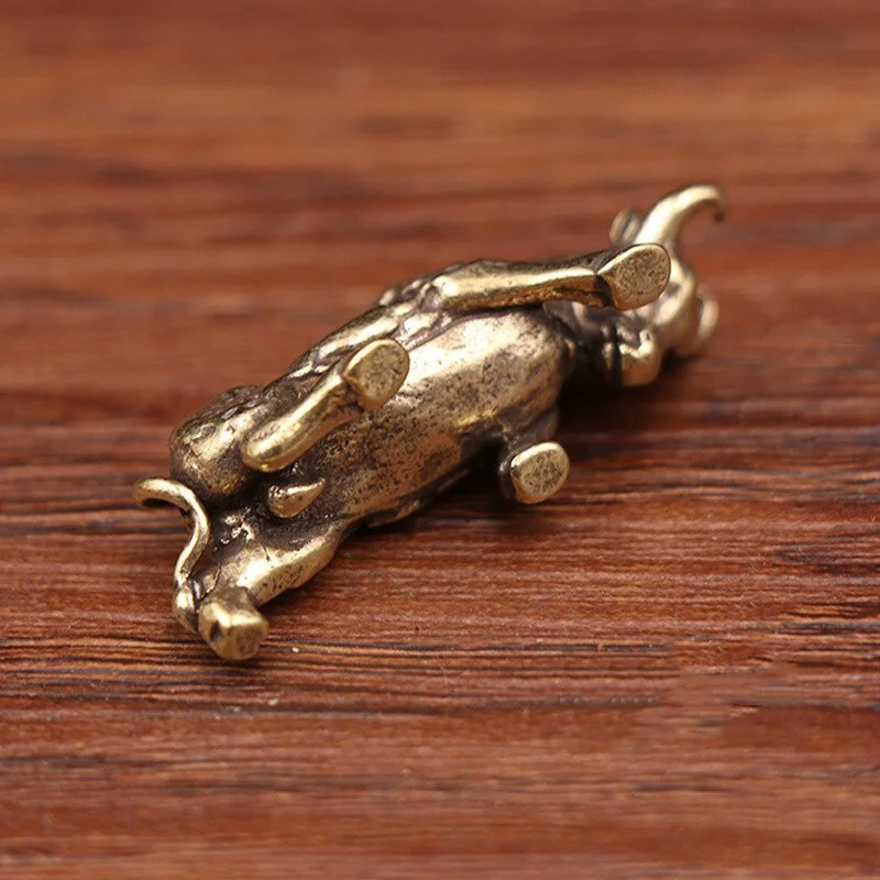 Brass Lucky Bullfighting Statue Home Decoration Ornaments Copper Animal Miniature Figurine Bring Wealth Office Desk Decor Crafts - Image 5