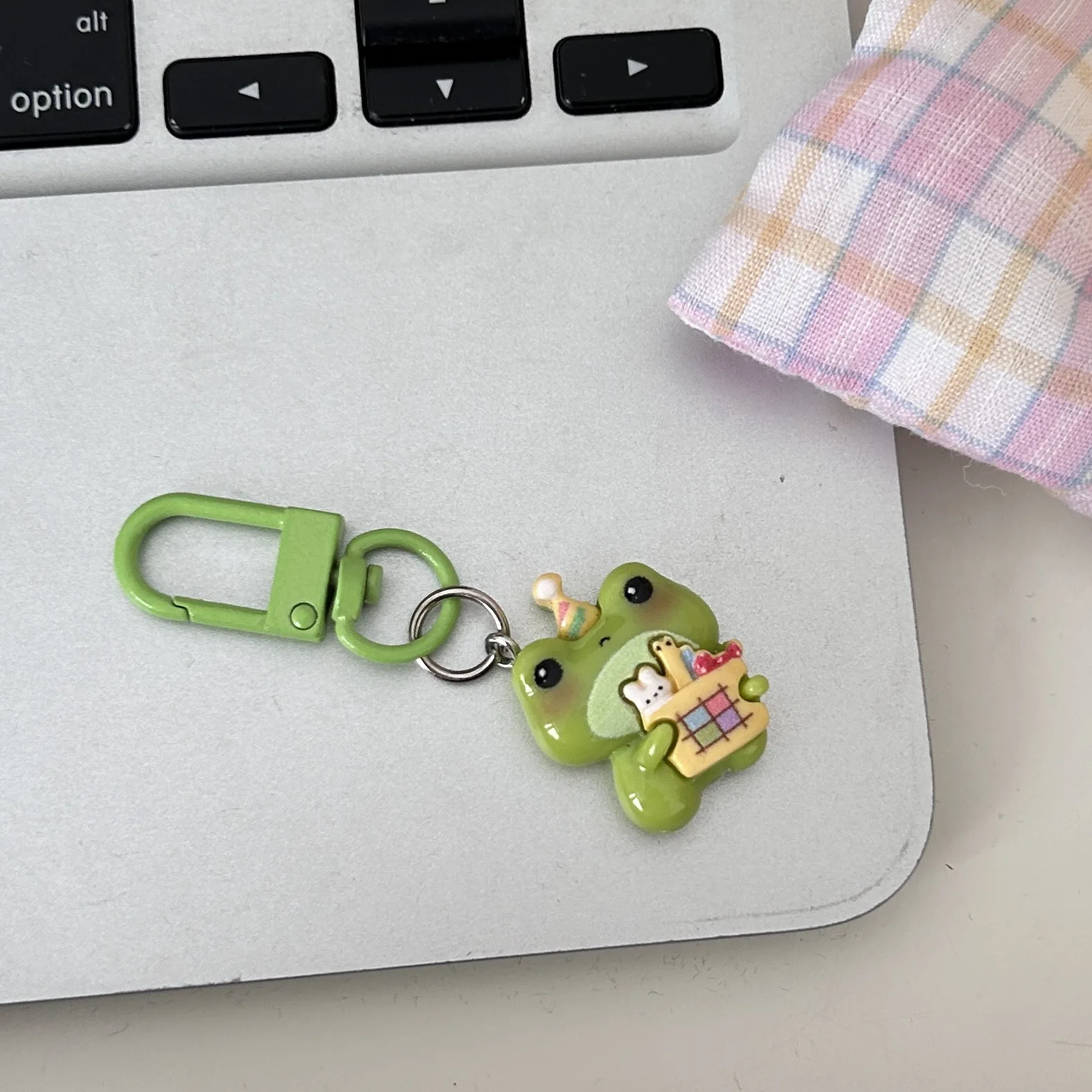 Cartoon Frog Key Chain Cute House Vase Photo Frame Frog Pendant Car Key Ring Backpack Charms Bag Decor Accessories - Image 6