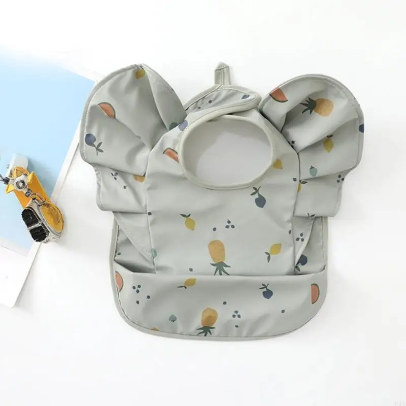Fashionable Winged Baby Drooling Bib Wipeable Lightweight Polyester Burp Cloth