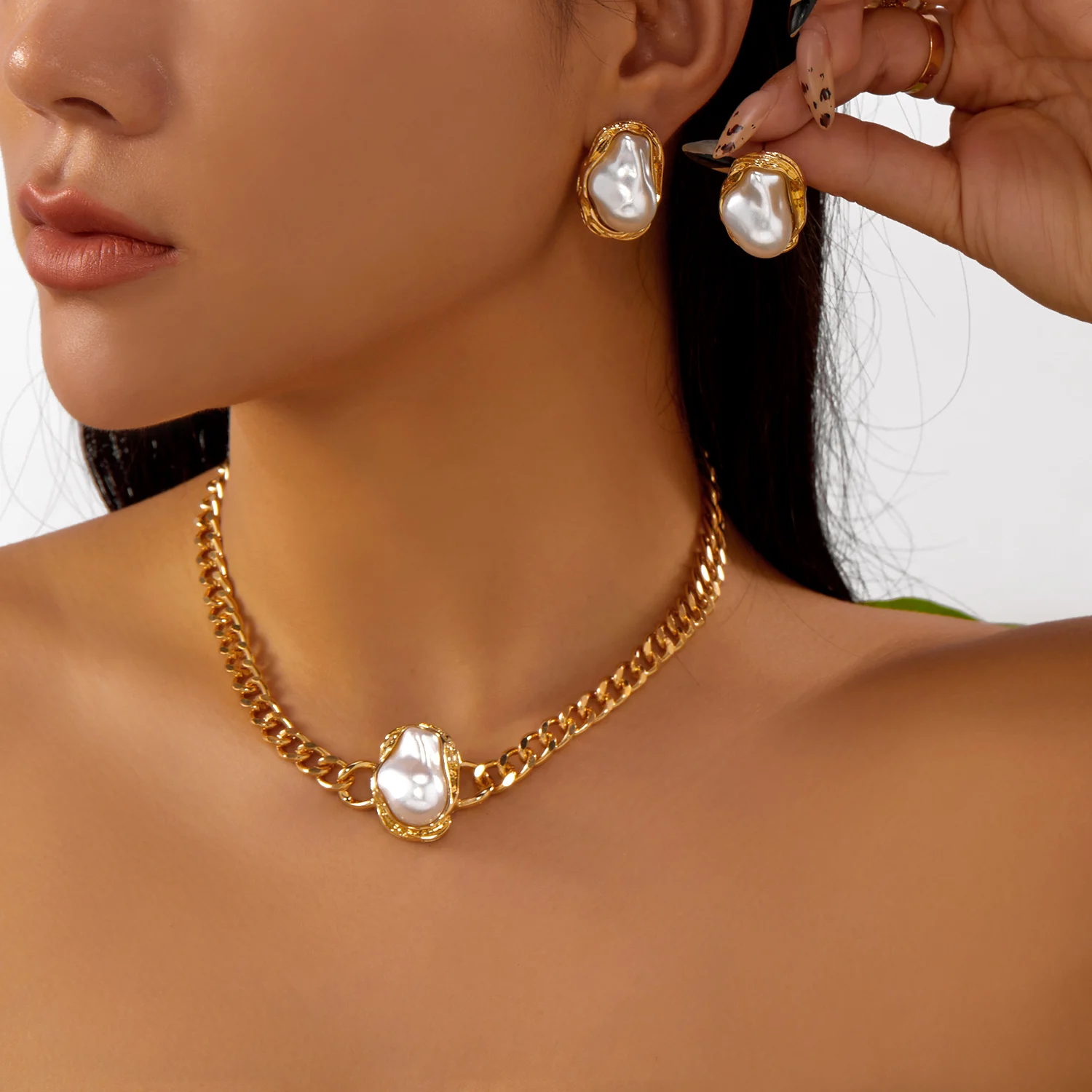 French Style Baroque Imitation Pearl Necklace Bangle Ring Earrings Set For Women Punk Gold Color Smooth Jewelry Girl Party Gifts - Image 2