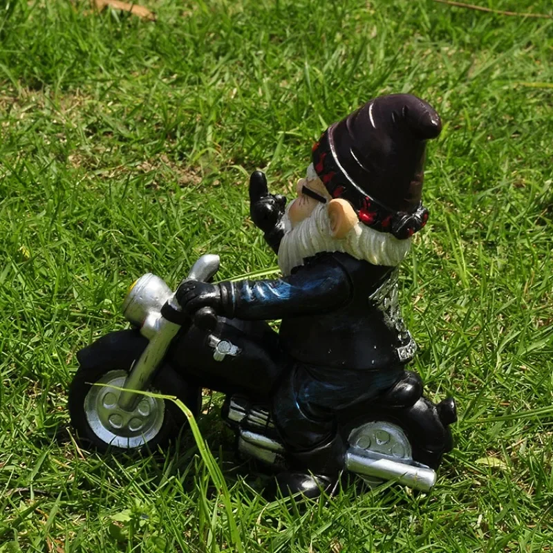Gnome Dwarf Resin Home Garden Decoration Crafts Home Ornaments Biker Old Man Riding Motorcycle Statue Gardening Decorations - Image 4