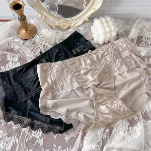 New High End Satin Traceless Ice Silk Skincare Lightweight Breathable Sexy Pure Desire Large Mid Waist Underwear for Women