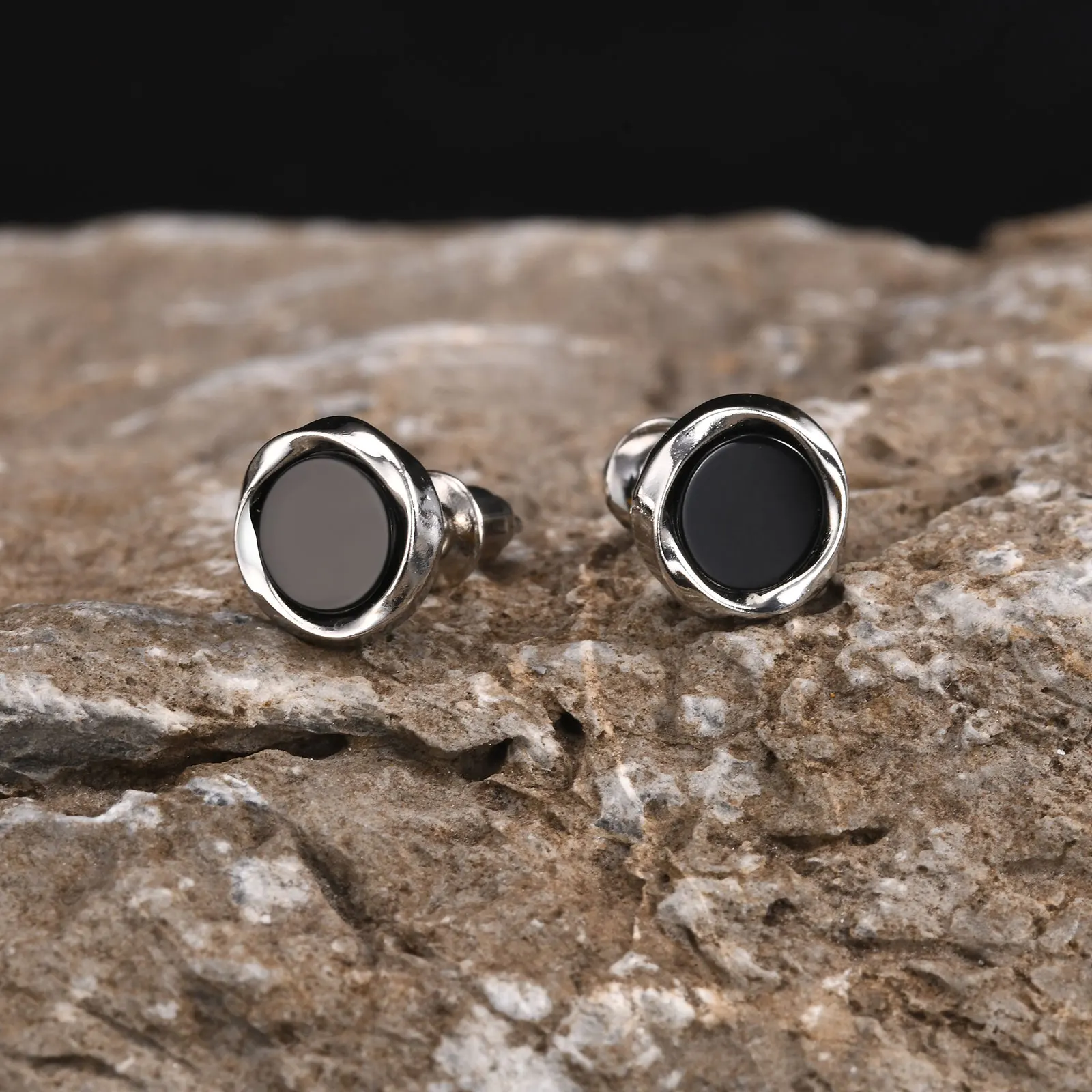 Simple Circle Round Stud Earrings for Men Boys, Metal Zircon Small Earrings, Unisex Daily Jewelry Accessory - Image 5