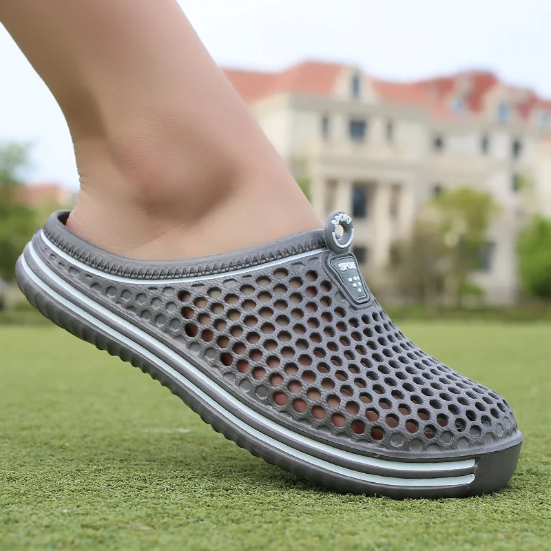 Slippers Cutout Clogs Shoes Fashion Men Women Garden Convenience Bathroom Slippers Non-slip Beach Sandals - Image 4