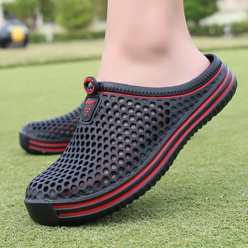 Slippers Cutout Clogs Shoes Fashion Men Women Garden Convenience Bathroom Slippers Non-slip Beach Sandals - Image 3