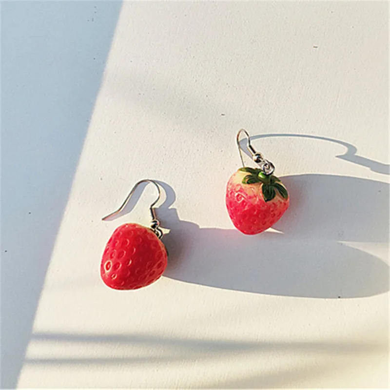 Stereo Simulation Red Strawberry Dangle Earring New Fruit Strawberry Earring Female Lovely Sweet Girl for Women Jewelry Gifts - Image 2