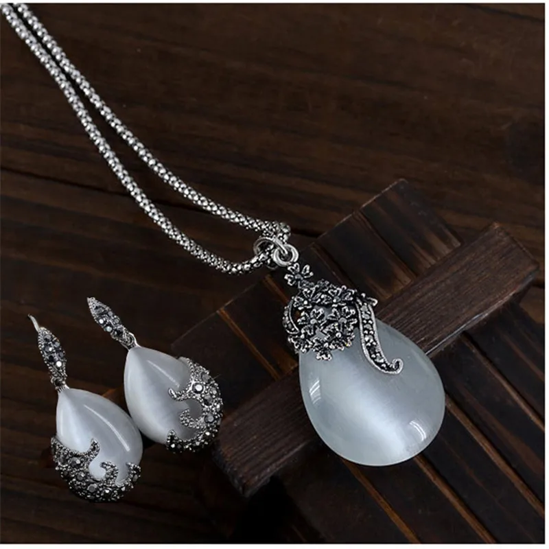 Vintage Water Drop Pendant Necklaces Earrings Set Silver Needle Wedding Engagement Jewelry Sets for Women