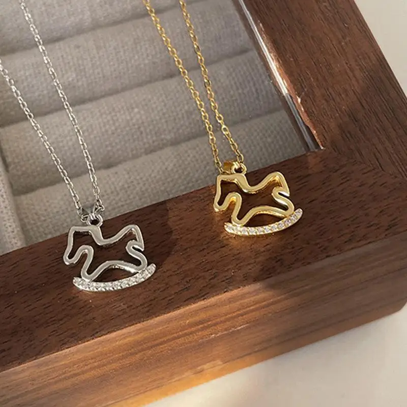 Wooden Horse Pendant Collarbone Chain with Zircon Accessory for Girls