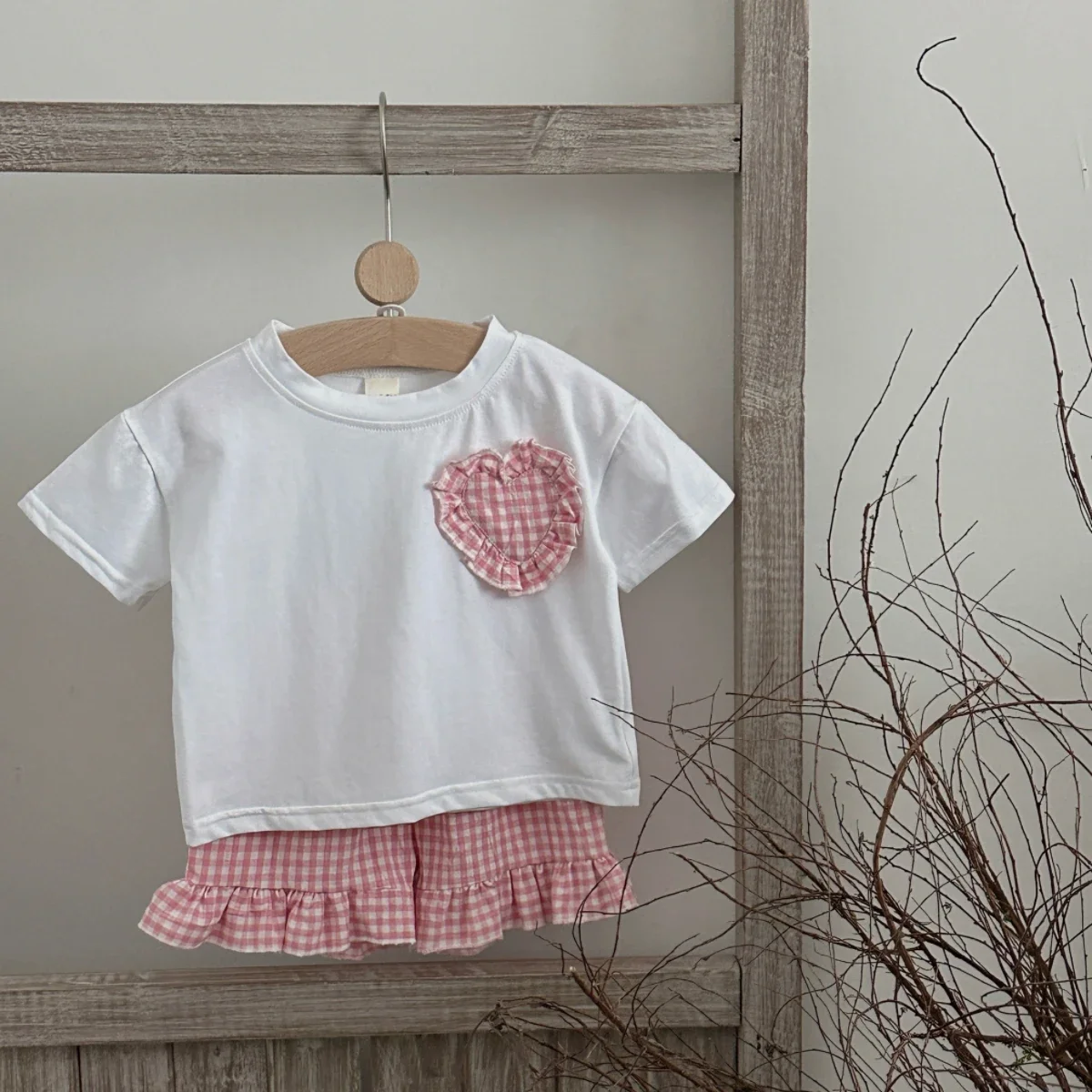 2Pcs Summer Baby Boy Girl Set Cotton Heart-shaped Sticker Short Sleeve T-Shirts +plaid Shorts Kids Clothes Suitable for 0-3Y