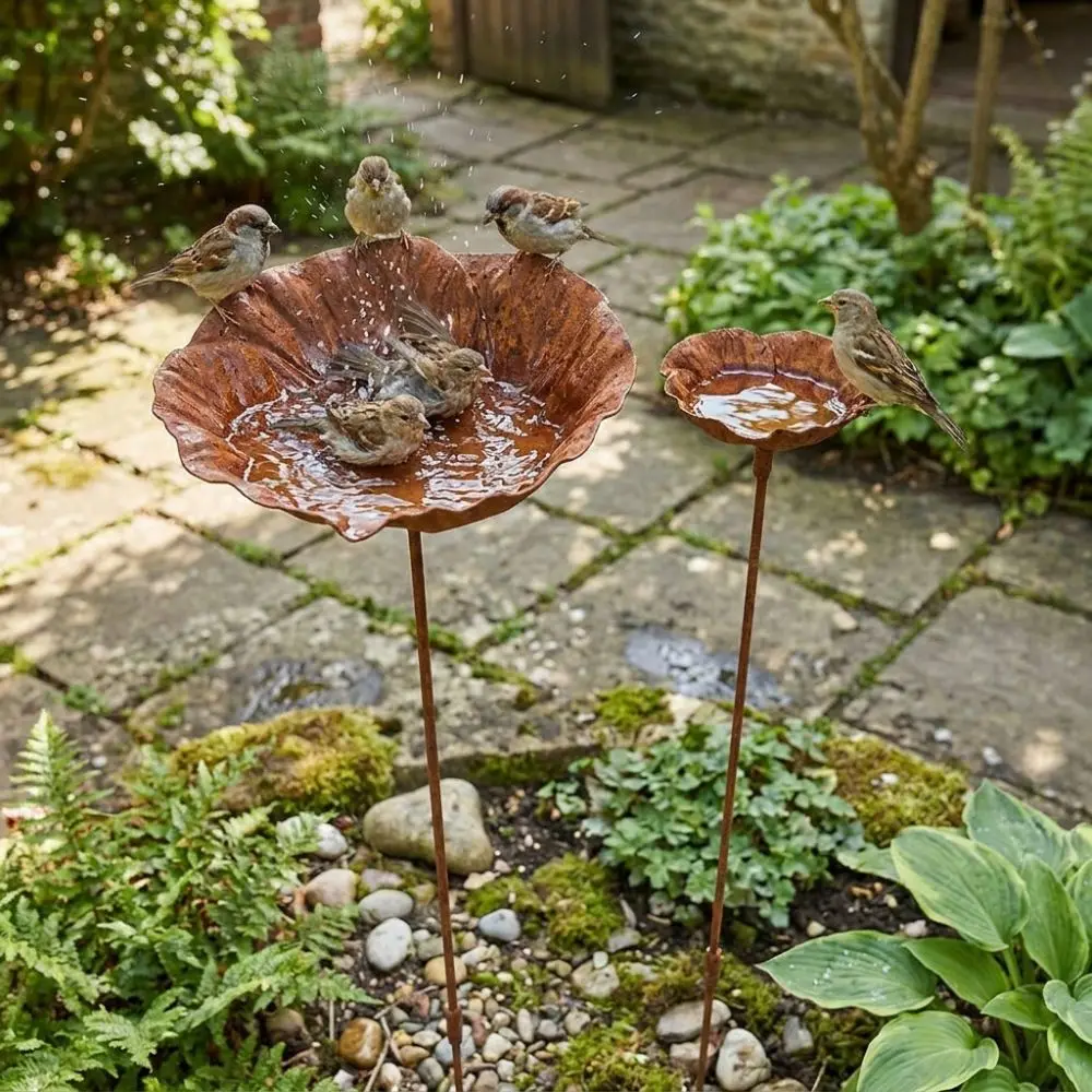 Flower Shape Metal Bird Bath Rusted Vintage Handcrafted Bird Water Dispenser Iron Art Rust-resistant Bee Watering Station - Image 5