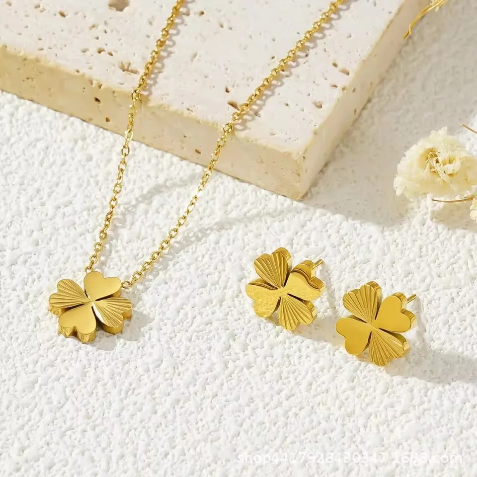 Four Leaf Clover Necklace&Earrings Set Stainless Steel Heart Flower Clavicle Chain Jewelry Elegant Sweet Romantic Daily Fashion - Image 3