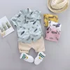 Summer Feather Print Baby 2-Piece Set 0-3 Years Old Short-Sleeved Shirt And Shorts with Fashionable Cartoon Random Printing
