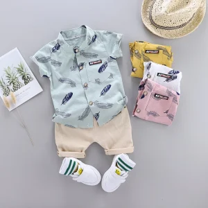 Summer Feather Print Baby 2-Piece Set 0-3 Years Old Short-Sleeved Shirt And Shorts with Fashionable Cartoon Random Printing