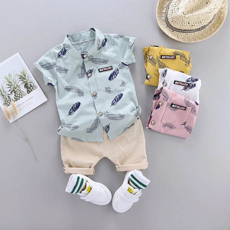 Summer Feather Print Baby 2-Piece Set 0-3 Years Old Short-Sleeved Shirt And Shorts with Fashionable Cartoon Random Printing