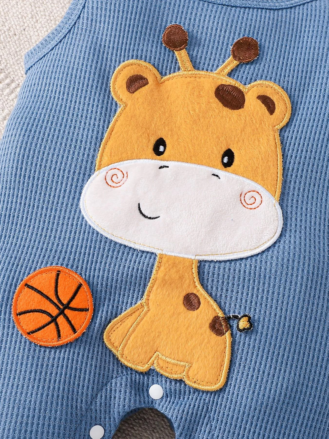 Summer Sleeveless 3D Giraffe Jumpsuit for Boys and Girls, Cute Blue Basketball Patch, Soft and Comfortable Crawling Suit - Image 3