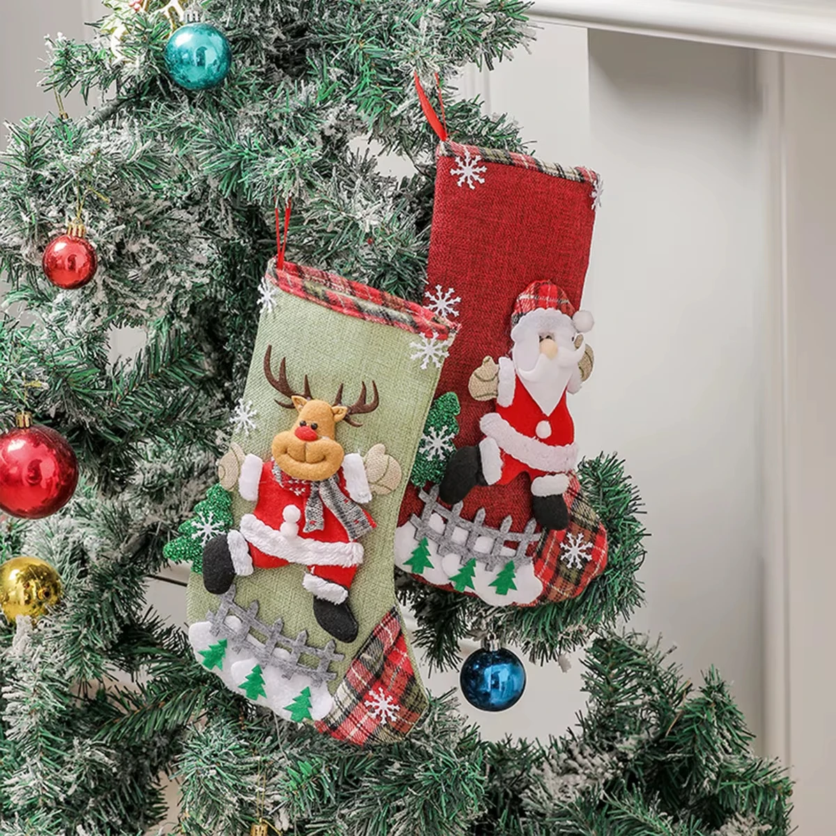 1/4pcs Christmas Stockings Large Capacity Cute Santa Claus/Snowman/Bear/Elk Gift Bags for Xmas Tree Hanging Ornaments Home Decor - Image 2