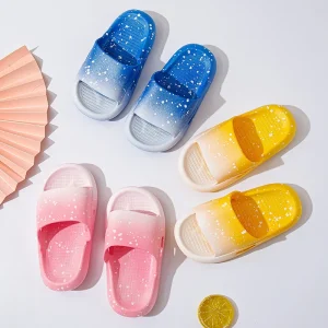 2026 New Summer Gradient Children's Slippers for Boys and Girls Sandals and Slippers for Indoor and Outdoor Home Furnishings