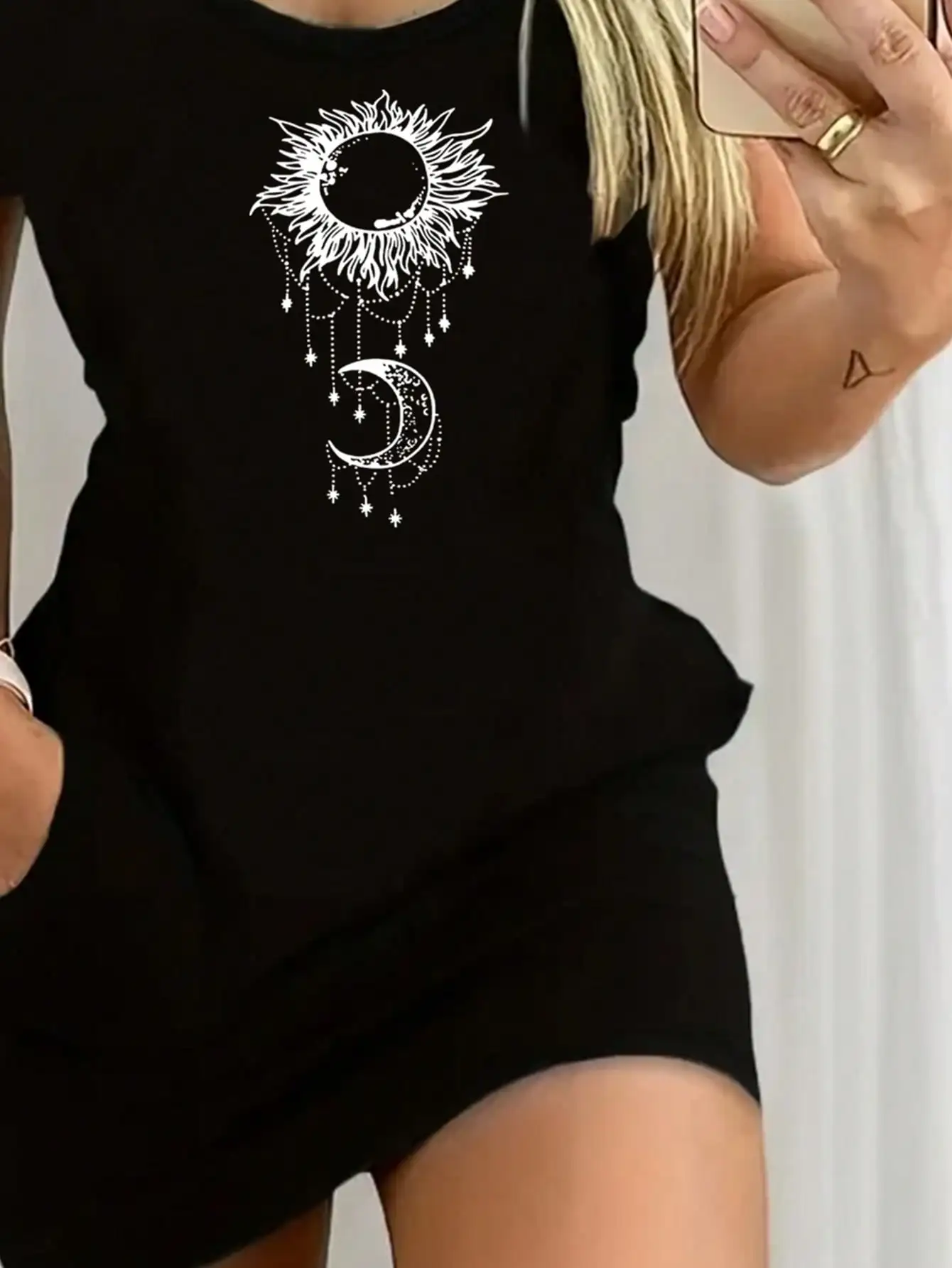 2026 Women's Casual Elegant Style Sun Moon Pattern Solid Color Round Neck Short Sleeve Women's Sexy Dress Short Skirt - Image 4