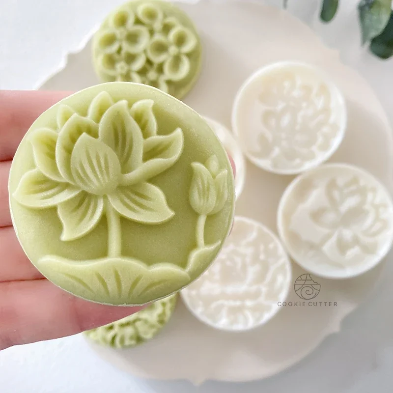 4Pcs/Set Flower Shape Round Mooncake Mold Chinese Pastoral Style Hand Pressure 3D Home DIY Fondant Cake Decoration Tools - Image 4